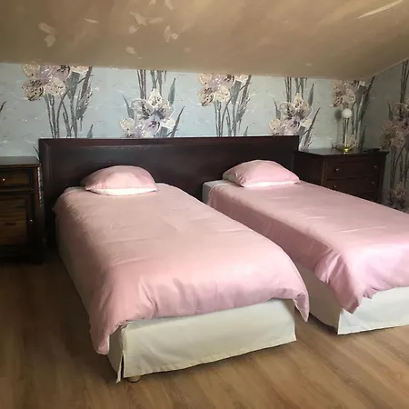 Les Wyllos Bed & Breakfast 3*